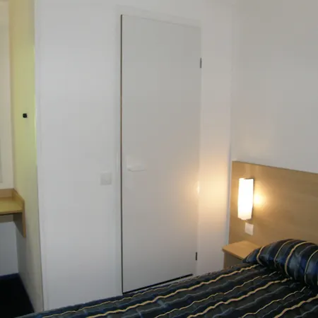 Hotel Mister Bed Lomme 2*