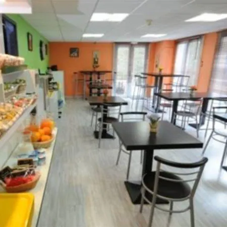 Mister Bed Lomme ホテル 2*