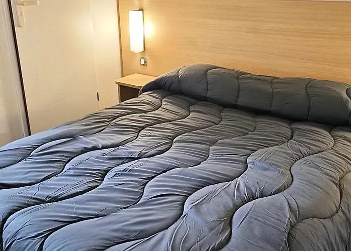 Hotel Mister Bed Lomme Rijsel