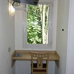 Hotel Mister Bed Lomme 2*